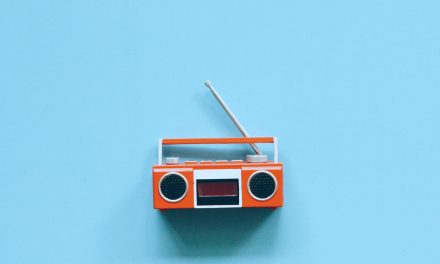 Why Do Radio Stations Use Jingles? Radio why do radio stations use jingles Music Radio Creative